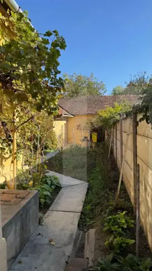 Casă de vânzare în centrul Pâncota cu magazin și dependințe. - imagine 3 Casă de vânzare în centrul Pâncota cu magazin și dependințe. - imagine 3