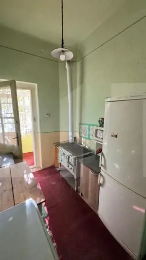 Casă de vânzare în centrul Pâncota cu magazin și dependințe. - imagine 19 Casă de vânzare în centrul Pâncota cu magazin și dependințe. - imagine 19