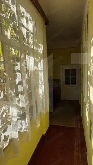 Casă de vânzare în centrul Pâncota cu magazin și dependințe. - imagine 7 Casă de vânzare în centrul Pâncota cu magazin și dependințe. - imagine 7