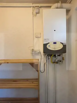 Apartament de vanzare, cu 3 camere de vânzare, zona ultracentrala - imagine 11