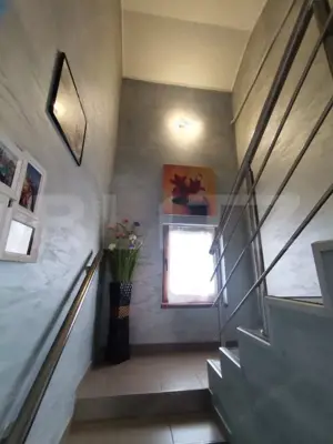 Casa 6 camere, 3 bai, 180 mp, 819 mp teren - imagine 6