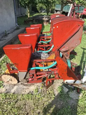 Semanatoare porumb gaspardo - imagine 7 Semanatoare porumb gaspardo - imagine 7