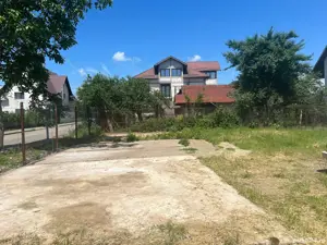 Teren de vanzare,zona Mall Dambovita