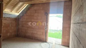 Casa cu 4 camere, 3 bai Teren 500 mp I Tureni - imagine 9