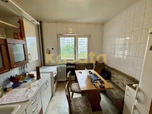 Titulescu - Apartament cu 4 camere la 5 minute de Piata Victoriei - imagine 11