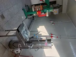 Linie fabricație suc de mere . - imagine 5