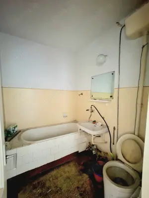 Apartament 2 camere Piata Mare , sup 53 mp - imagine 5