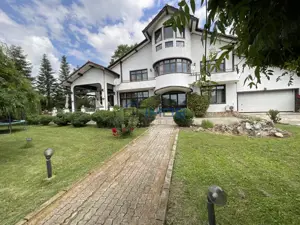 Vilă  cu Vedere si acces  la Lac Snaov–  visul tău din Izvorani - imagine 11