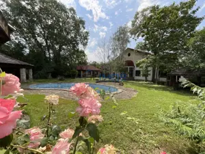 Vilă  cu Vedere si acces  la Lac Snaov–  visul tău din Izvorani - imagine 4