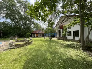 Vilă  cu Vedere si acces  la Lac Snaov–  visul tău din Izvorani - imagine 3