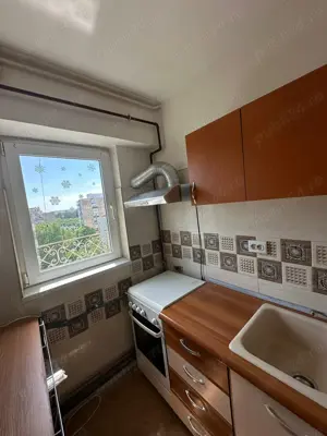 Apartament de vanzare cu o camera, centrala proprie - Tineretului - imagine 4 Apartament de vanzare cu o camera, centrala proprie - Tineretului - imagine 4
