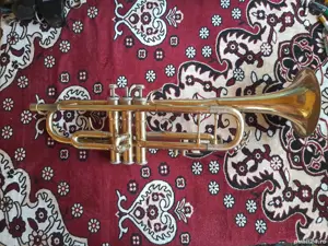 trompetă pentru decor  - imagine 2