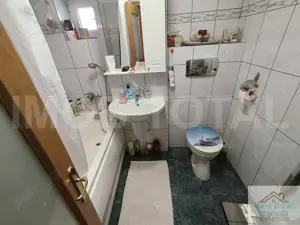 Apartament 4 camere Centru, partial mobilat - imagine 13