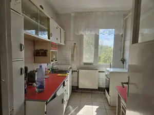 4 camere confort 1 centrala proprie 2 bai zona Circumvalatiunii - imagine 6