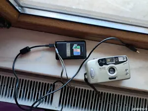 vind 2 aparate  foto ,Benq  - imagine 3