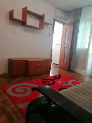 Garsoniera mobilata si utilata clima Girocului - imagine 3