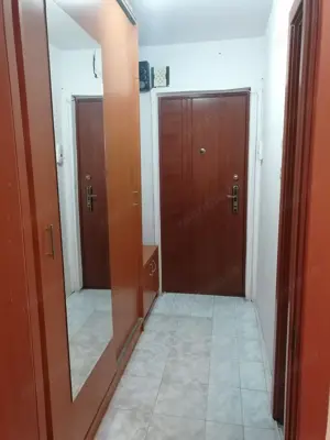 Garsoniera mobilata si utilata clima Girocului - imagine 6