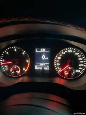  Vând Volkswagen jetta    - imagine 4