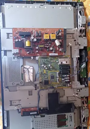 Componente module functionale pt service TV - Panasonic La Vieta TX-32LE8PA & IPRS Baneasa