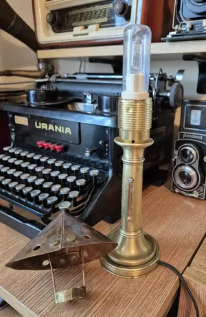 Sfeșnic alamă bronz cupru electric funcțional 