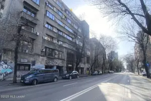 B-dul Carol I, 94 mp utili, stradal, etaj 6 din 7, amenajat, 2 bai - imagine 9