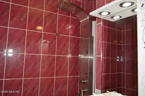 Centru - Apartament 4 camere - 103 mp, 3 balcoane, loc de parcare! - imagine 20