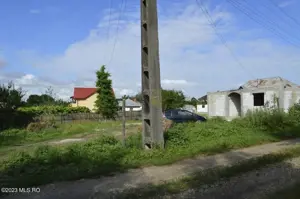 Suseni - Teren intravilan cu casa batraneasca, plan, suprafata 4700 mp - imagine 17