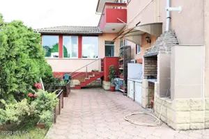 Ovidiu - Str. Nationala, Vila P+1E, teren 1094 mp, vedere la lac! - imagine 7