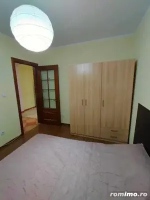 1 camera zona Take Ionescu 220e