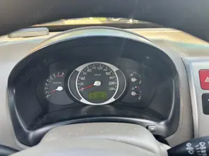  Vând Hyundai Tucson - imagine 11