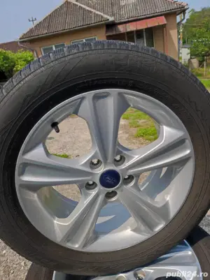 depozit anvelope vinde anvelope SH  - imagine 5