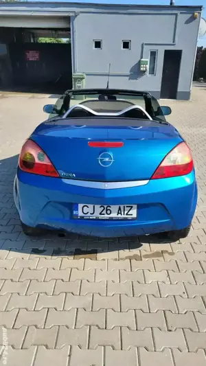Vând Opel Tigra 1,4 benzină - imagine 2