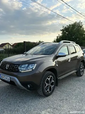 Dacia Duster 1.3 benzina 150cp. - imagine 4