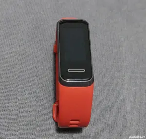 Huawei Band 4 Red