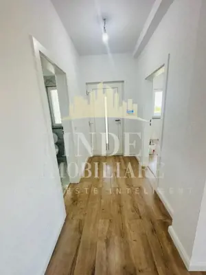 Casa finisaje de inalta calitate, 144mp utili, 350mp teren Giarmata - imagine 4