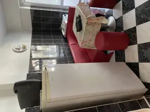 Ofer spre inchiriere garsoniera  decomandata in Pitesti