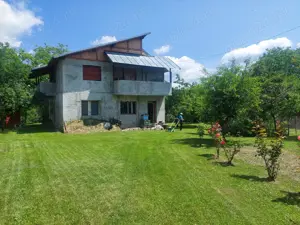 casa + teren de vanzare in Breaza-Prahova