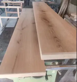 Cherestele uscate STEJAR CIRES FRASIN  NUC ANIN FAG TEI  blaturi elemente de scari  site baldakke. 