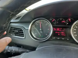 Urgent! Peugeot 508 euro 5 consum mic diesel  - imagine 4