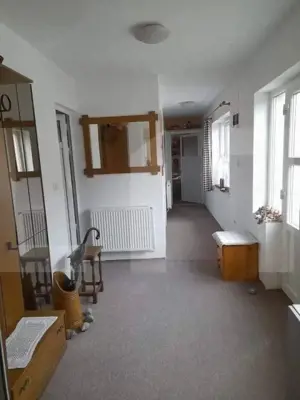 Blitz va ofera spre vanzare casa cu 3 camere in Curtici - imagine 20 Blitz va ofera spre vanzare casa cu 3 camere in Curtici - imagine 20