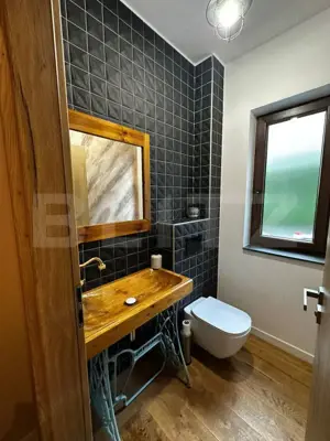 Apartament de lux in vila cu 3 camere, 2 bai, 79 mp, garaj, in Gruia - imagine 3