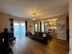 Apartament de lux in vila cu 3 camere, 2 bai, 79 mp, garaj, in Gruia - imagine 2