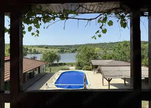 Casa cu piscina   Pensiune   Restaurant - Pe malul lacului din Paleu - IMOBIHOR  - imagine 11