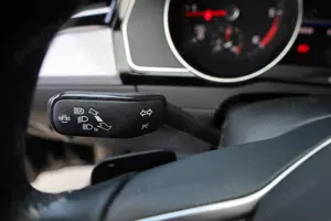 Volkswagen Passat Combi 2.0 TDI 122 CP - imagine 17