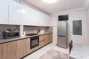 Apartament de vanzare in zona Dambovita  - imagine 2