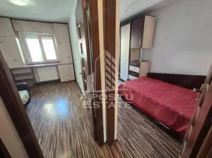Apartament cu 3 camere de vanzare, centrala proprie, zona Dambovita - imagine 4