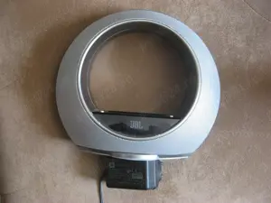 JBL radial 100 format mare sau micro intrare jac de 3mm pt orice mp3 IPOD MP5001 monitor AT070TN92 - imagine 2