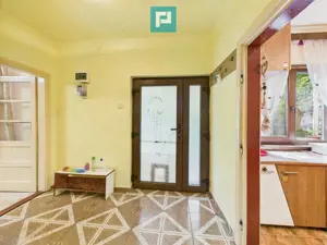 Casă de cărămidă in Grădiște