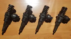 set injectoare Bosch - VW Golf 5 [2003 - 2009] Hatchback 1,9 tdi BKC