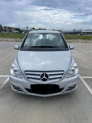 Mercedes-Benz B200 CDI 140 CP  Euro 5  2011